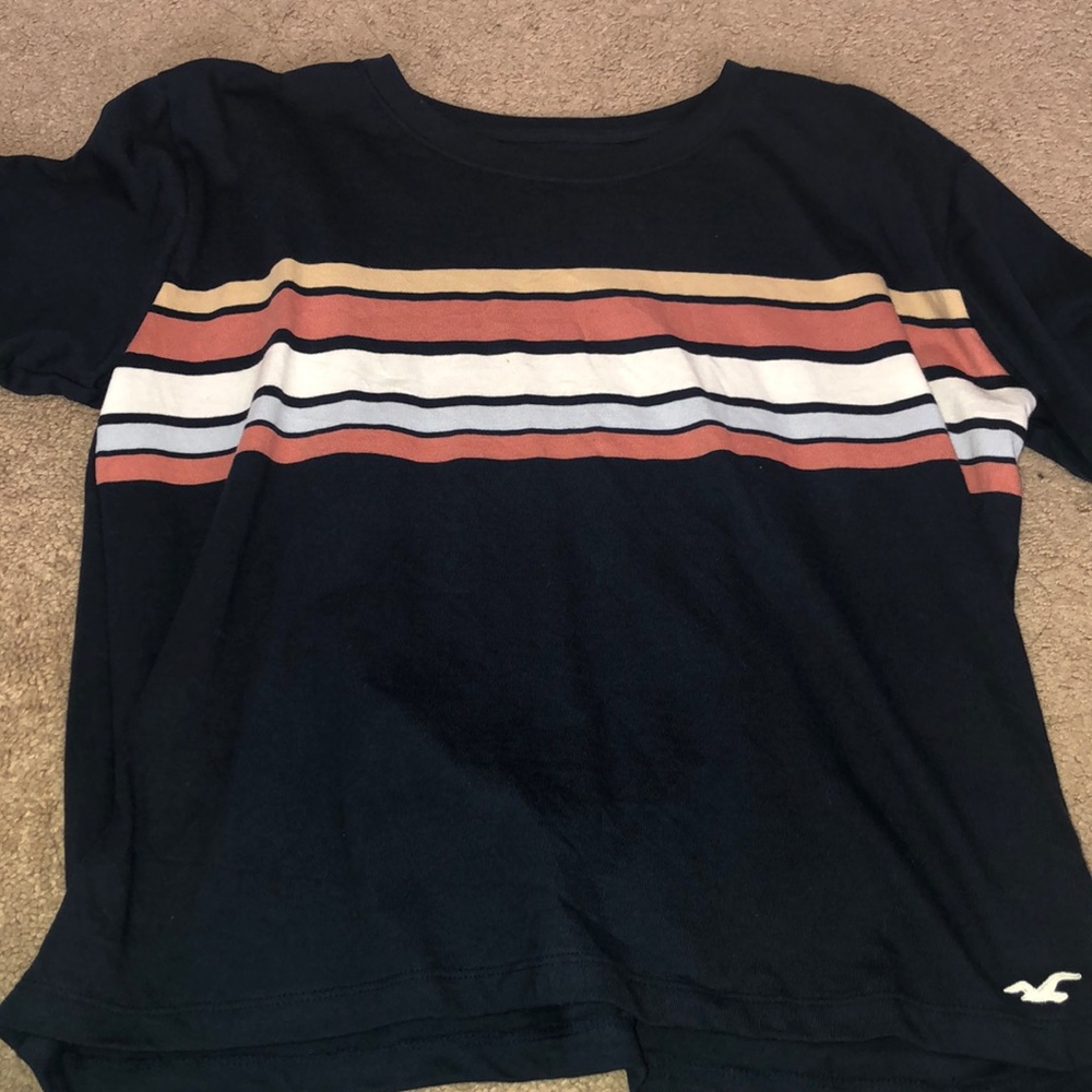 Hollister must-have t shirt